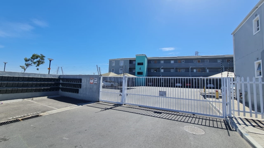 To Let 2 Bedroom Property for Rent in Hagley Western Cape